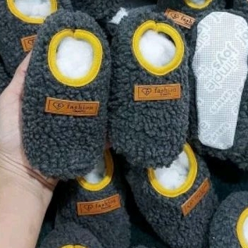 Giày lông cừu có lót CHỐNG TRƯỢT cho bé