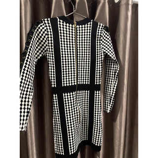 Đầm body balmmmain sz s chất đanh