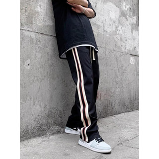 Quần Line_Pants Sọc viền đỏ