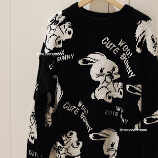 Áo len đen thỏ trắng dày dặn Woo Bunny