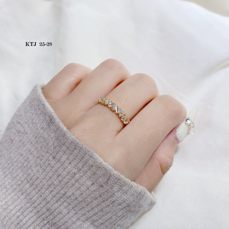 nhẫn đá xinh