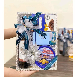Màng co đóng giỏ quà