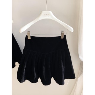 Chân Váy Nhung Xếp Ly MINZ STORE Mã 8011, Thiết Kế Kèm Đai Phong Cách Hàn Quốc