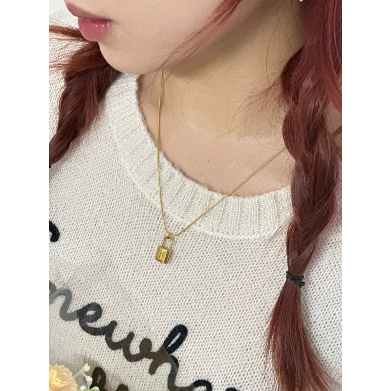 Vòng cổ lock chain
