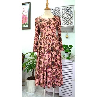 Đầm hiệu JISE