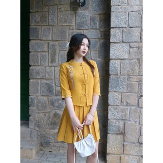 SET ĐẦM TẾT ÁO CỔ TRÒN TAY LỠ ĐÍNH NÚT TÀU KÈM CHÂN VÁY - Hình Shop Chụp Thật