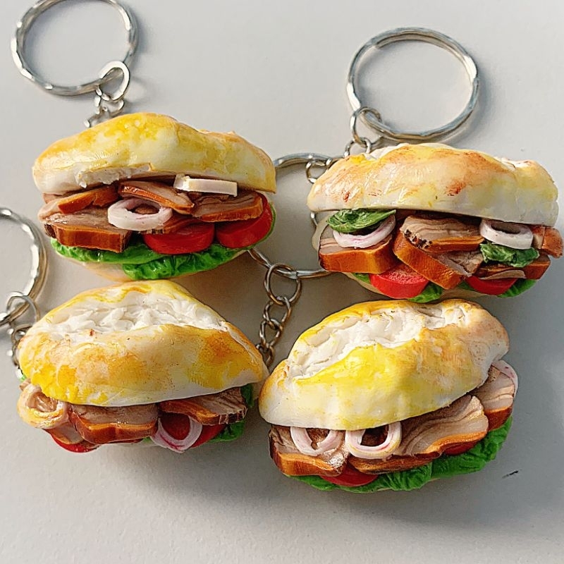 Móc chìa khoá hình bánh mì thịt nướng