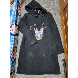 Thanh lý. đầm nỉ mickey đen có cổ eo dưới 100 dài 90cm. tl359