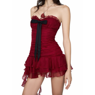  Đầm cúp ngực dáng ống không tay ôm body thiết kế viền bèo đính nơ nhún thân xếp li xoè nhẹ tua rua dài đơn sắc trẻ trung 