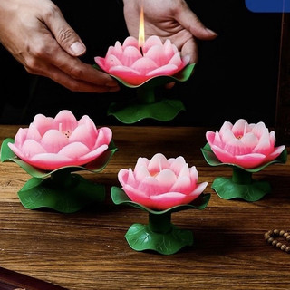 Nến Hình Hoa Sen Có Đế Xanh Để Bàn Thờ Thần Tài Size 6x7Cm Hương Thơm Dễ Chịu Đem Lại An Lành May Mắn