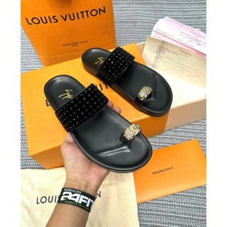 Dép sandal sỏ ngón mới