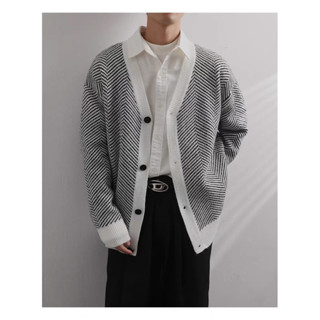 <<Có sẵn>> Áo khoác cardigan len hoàn tiết trắng đen phong cách Hàn quốc dành cho nam cá tính năng động mùa thu đông