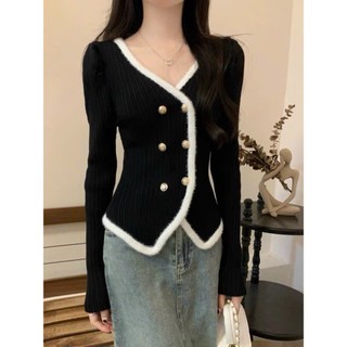 Áo len đen cài khuy cao cấp nữ uzanggirl