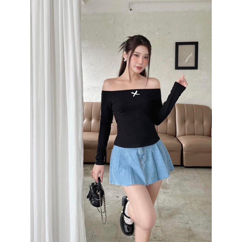 Ceci Cela - Áo Thun Bẹt Vai Nơ Bowi