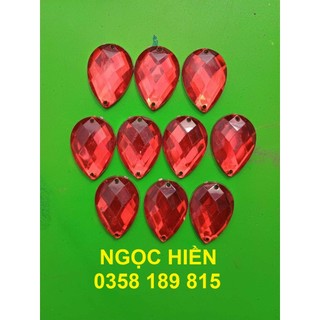 Đá gắn đuôi công, đá mắt công