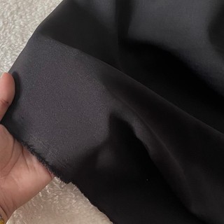 Vải Tuyết Mưa Mỏng Đen Trơn Khổ 1m5 - Mềm, Dày Vừa Phải, Co Giãn Nhẹ - May Vest, Đầm, Chân Váy, Đồ Thiết Kế
