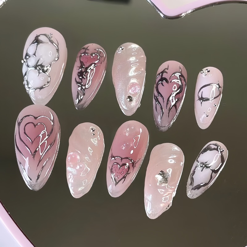 Nailbox thiết kế y2k