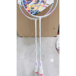 Vợt Cầu Lông VS Titan 6 Sức Mạnh Và Tốc Độ ( Tặng Lưới + Túi + Cuốn cán Vợt )