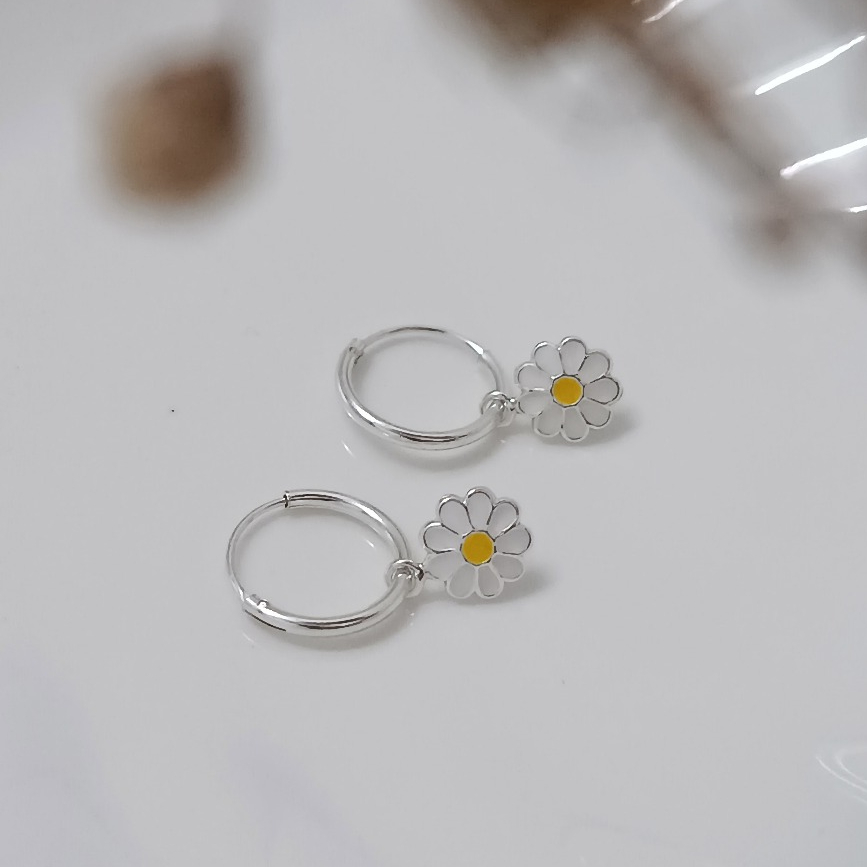 Bông Tai Hoa Cúc Bạc Cho Bé Gái SILVERSA E47 - Khuyên Tai Tòn Ten Thả Charm Cúc Họa Mi Xinh Xắn Cho Trẻ Em Bạc 925