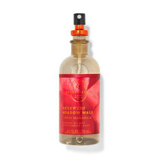 Xịt thơm gối thư giãn Aromatherapy Bath and Body Works - Rose Magnolia 156ml