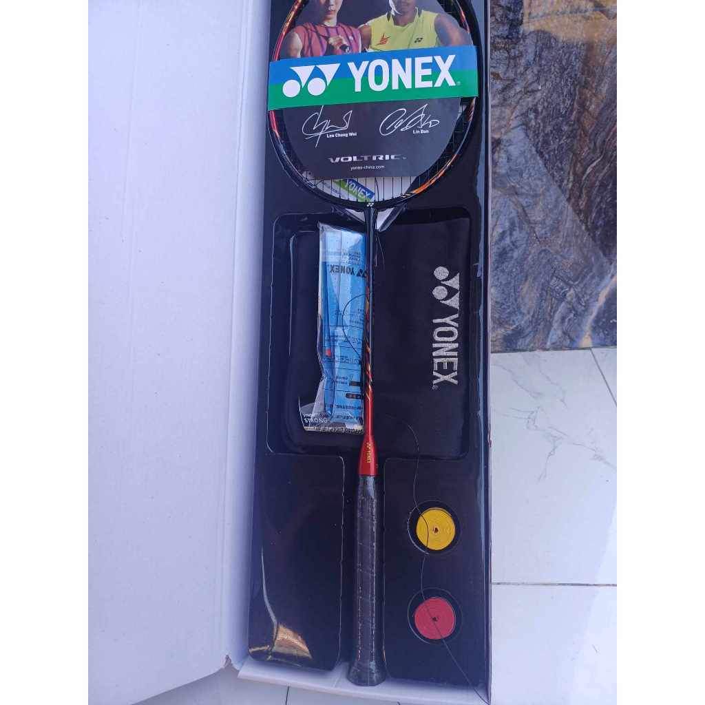 Vợt cầu lông Yonex Astrox 99 pro Super