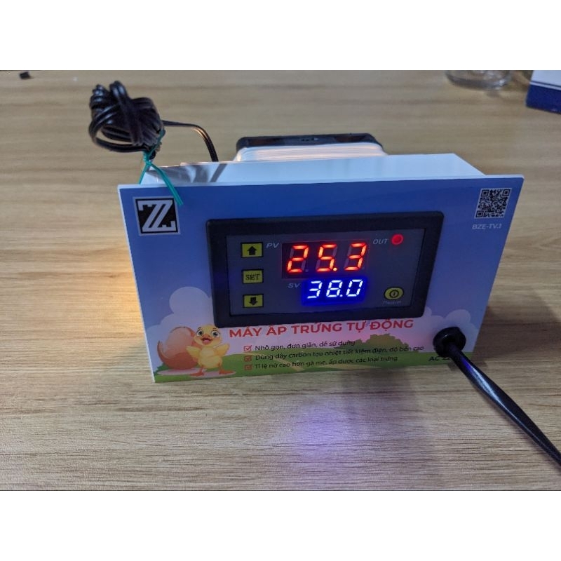 Máy ấp trứng tự động BZE TV.1 cao cấp, dùng sợi Carbon siêu bền dễ thay thế