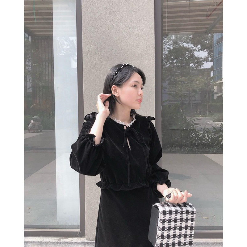 Đầm tay dài tiểu thư