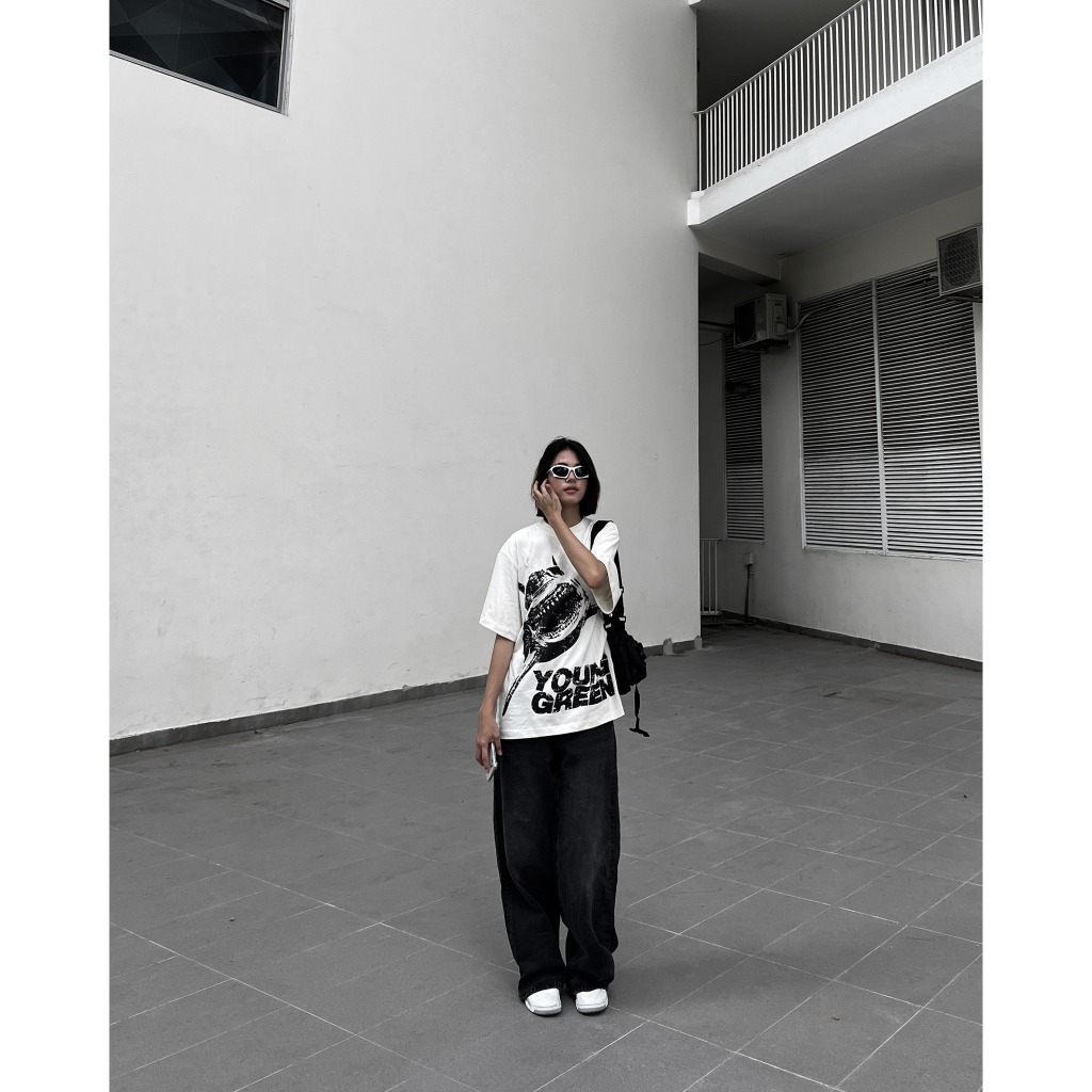 Áo Thun Young Green Shark Cream