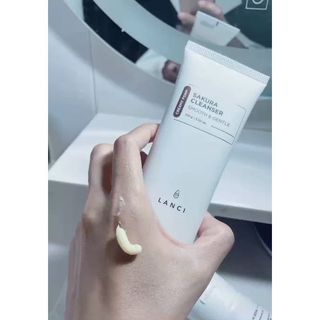 Sữa Rửa Mặt Lanci Cân Bằng Độ Ẩm Cho Da 100ml