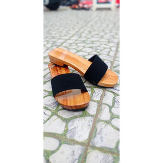 Guốc gỗ quai nhung quai trong guốc mộc mang êm lên đẹp dễ đi lại