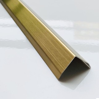 Nẹp inox V vàng xước, đủ kích thước, ốp cạnh tường, ốp góc, dày 0.6li hàng bo cạnh, thanh dài 2m44, inox 304
