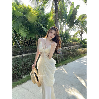 Set áo + chân váy đi biển cực sang 🤍 SongZuEr