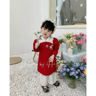 Áo dài Tết bé gái màu đỏ thêu hoa cao cấp