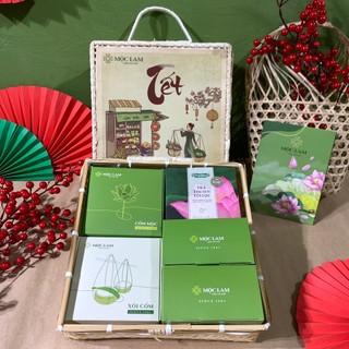 Giỏ quà cốm tết(trà sen to+2 hộp bánh cốm+xôi cốm +cốm mộc )