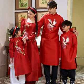 Yến xuân đỏ - áo dài cách tân gia đình, áo dài gia đình hiện đại, áo dài tết 2024, áo dài cách tân nữ, áo dài nam up004