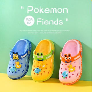 Dép Sục Cho Bé 💞FREESHIP💞 Đễ Chống Trơn Có Quai Sa Kèm Sticker Trai Và Gái Siêu Nhẹ Bé 1=>5 Tuổi [evelykids]