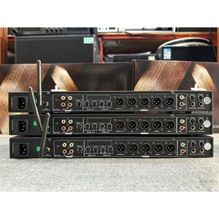 Vang cơ dbacoustic KM 350Pro V2