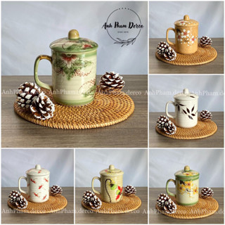 Cốc sứ có nắp Bát Tràng 350ml, hoạ tiết vẽ tay thủ công nhiều mẫu