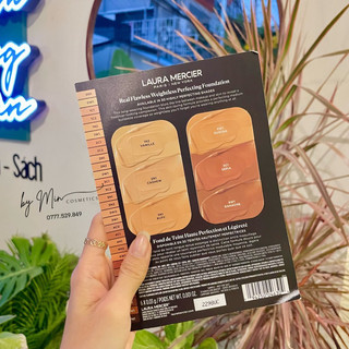 Sample - Mẫu thử Kem nền Laura Mercier