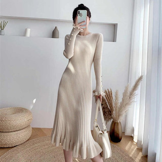 1 đầm len dáng dài