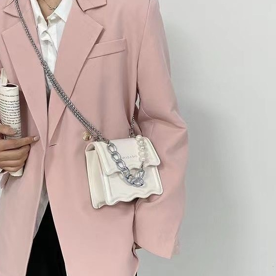 Túi xách đeo chéo nữ vân sóng phối xích đẹp đi chơi phong cách hàn quốc PK 669