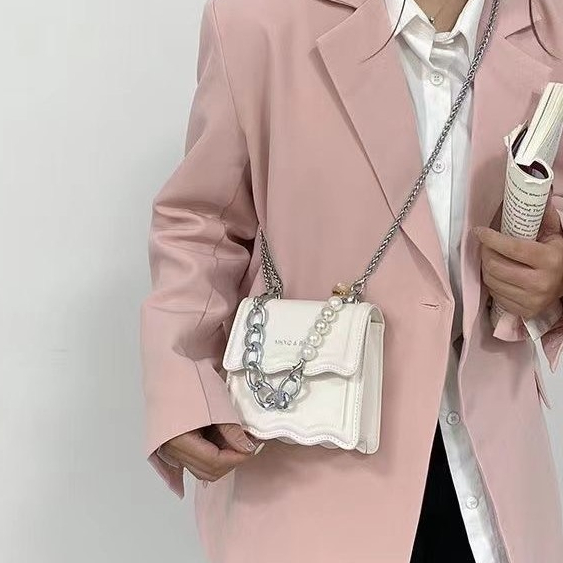 Túi xách đeo chéo nữ vân sóng phối xích đẹp đi chơi phong cách hàn quốc PK 669