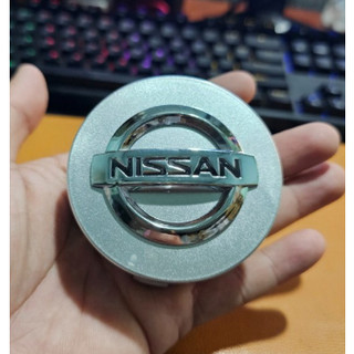 01 Logo chụp mâm, ốp lazang bánh xe Nissan Navara - Đường kính mặt ngoài: 70mm
