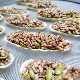 Bánh thuyền hạt dinh dưỡng