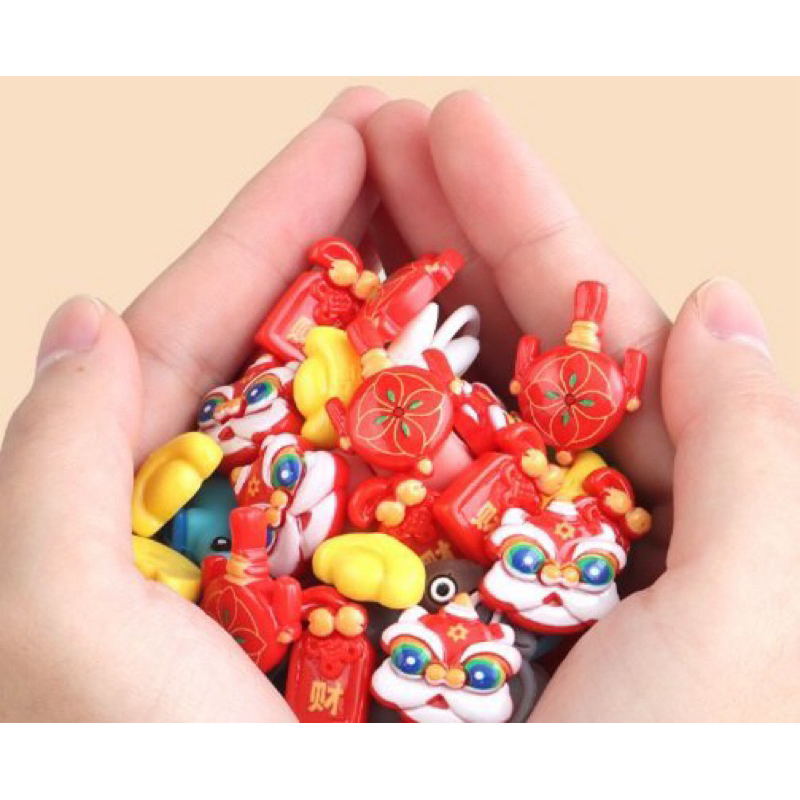 Máy xoay trứng chủ đề giáng sinh