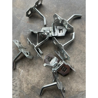 10 Móc treo dụng cụ cơ khí- Dụng cụ treo đồ ở xe đẩy đồ nghề