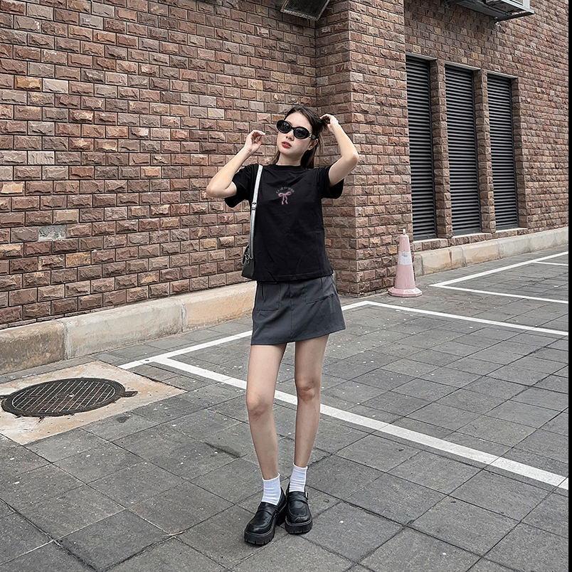 Áo Thun Form Fit Mẫu Nơ La Vien Rose. Áo Baby Tee Chất Cotton Co Giãn, Thoải Mái | BigBuy360 - bigbuy360.vn