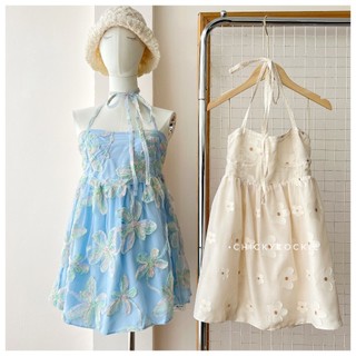 Đầm babydoll cổ yếm vải hoa form ngắn