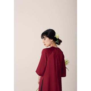 Chicka Chicka - ÁO DÀI lụa tô châu cổ tròn Sài Gòn màu đỏ (KHÔNG BAO GỒM QUẦN)
