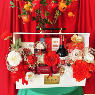 Sỉ từ 5sp l set quà tết rẻ 2024 màu đỏ